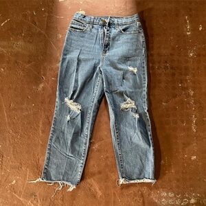 Cropped Ripped Jeans